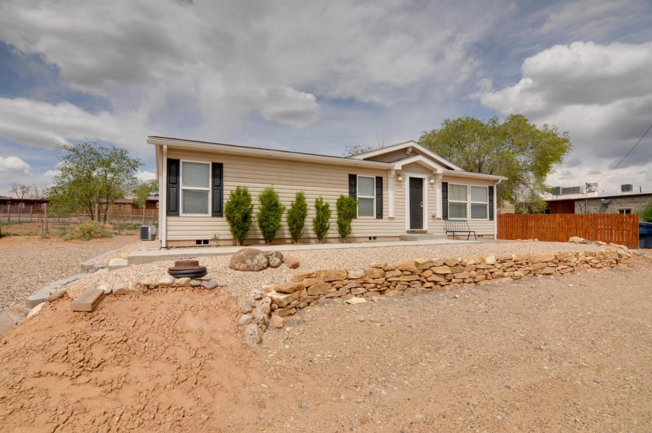 Utah Retreat - Hot Tub, Deck And Near National Parks Villa เอสคาลานเท ภายนอก รูปภาพ