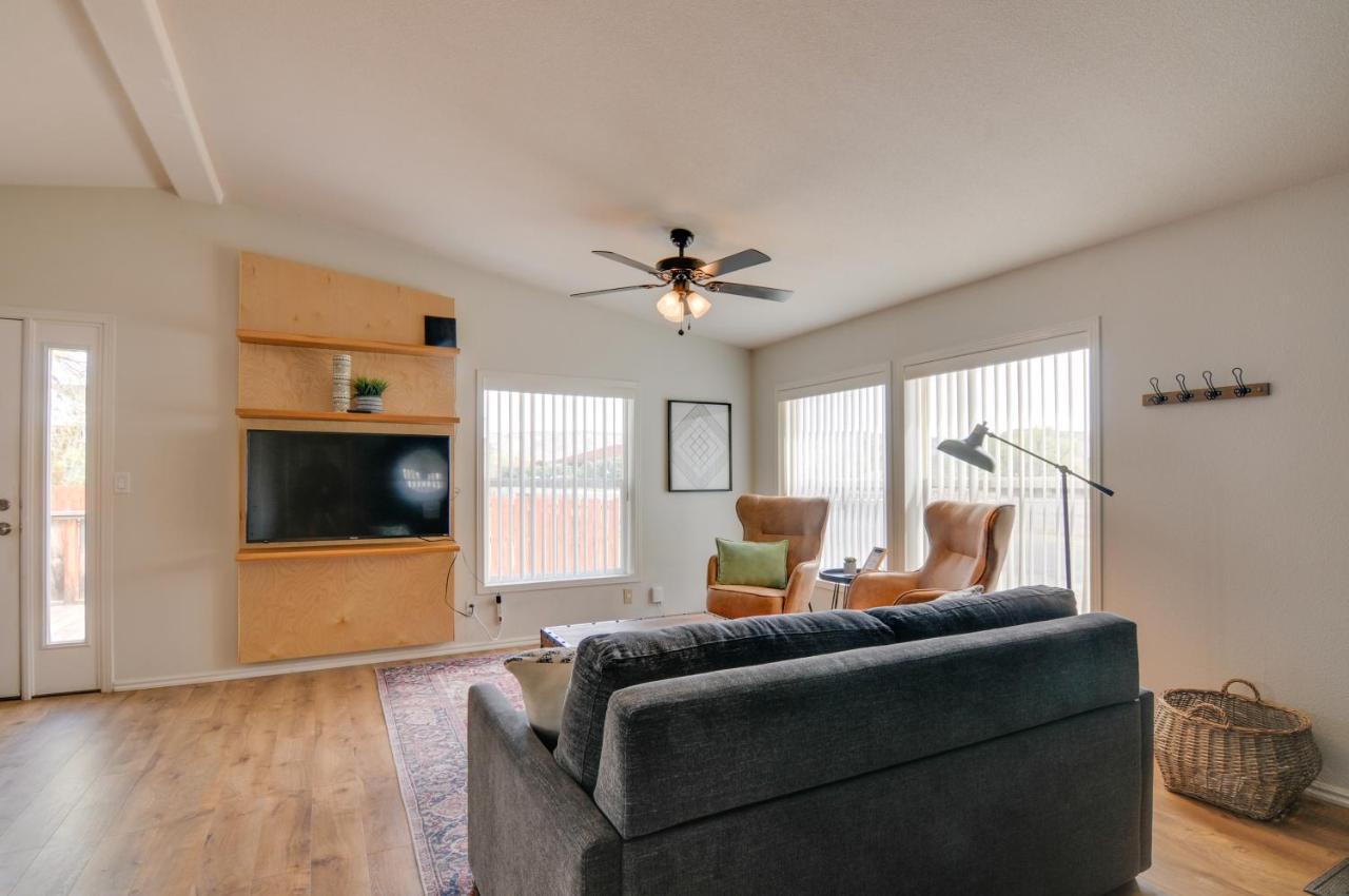Utah Retreat - Hot Tub, Deck And Near National Parks Villa เอสคาลานเท ภายนอก รูปภาพ