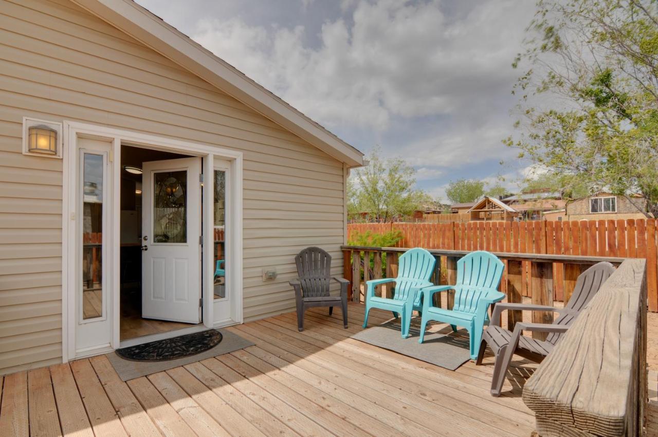 Utah Retreat - Hot Tub, Deck And Near National Parks Villa เอสคาลานเท ภายนอก รูปภาพ